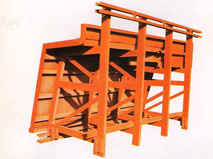 箱梁模板